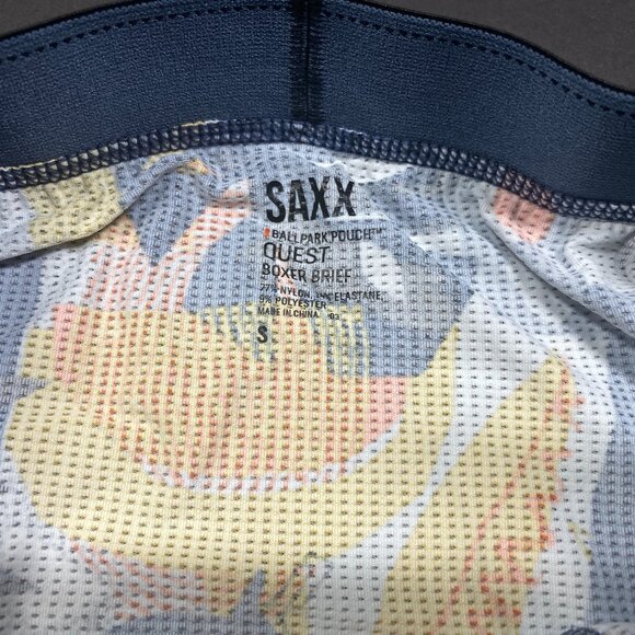 NWT - Saxx Slim Fit Quest Boxer Brief - Tropical - Size Small - Picture 3 of 4